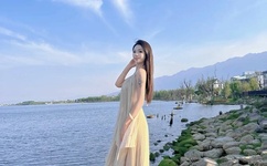 一边下奶一边吃面膜视频讲解